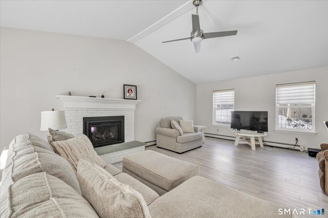 40 Vista Drive, Shelton, CT 06484