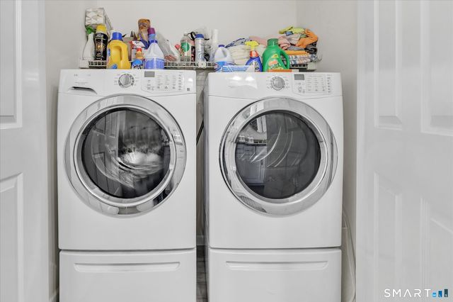 40 Vista Drive, Shelton, CT 06484