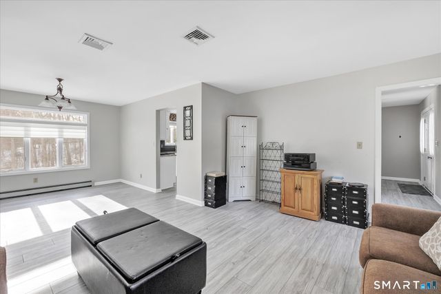 40 Vista Drive, Shelton, CT 06484