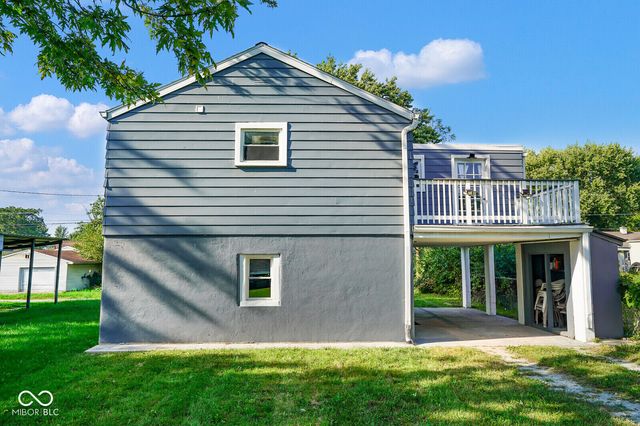 328 E 36th Street, Anderson, IN 46013