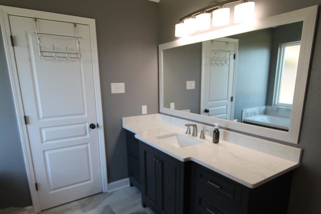 406 Windward Dr, Houma, LA 70360