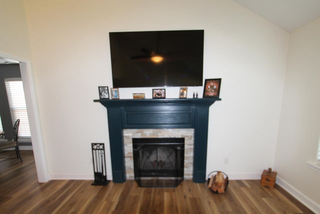 406 Windward Dr, Houma, LA 70360