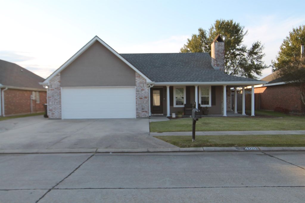 406 Windward Dr, Houma, LA 70360