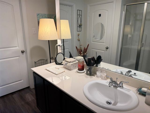 100 W North Creek Drive, Sherman, TX 75092
