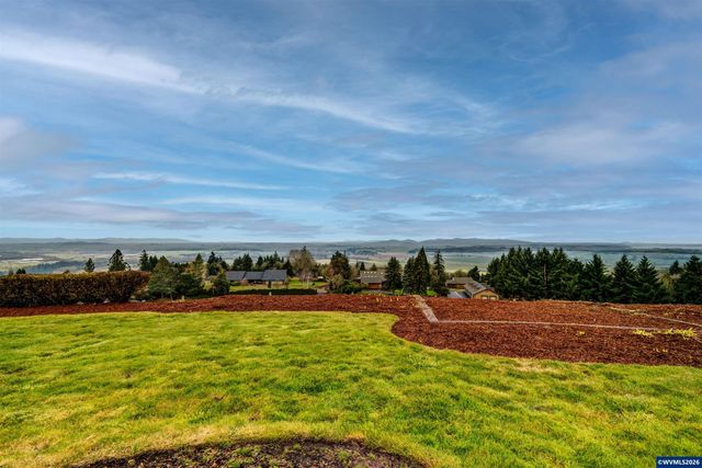 3794 East Nanitch Cir S, Salem, OR 97306