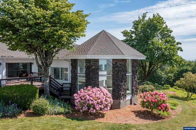 3794 East Nanitch Cir S, Salem, OR 97306