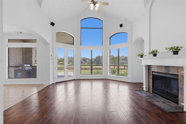 1906 Lake Grayson Drive, Katy, TX 77494