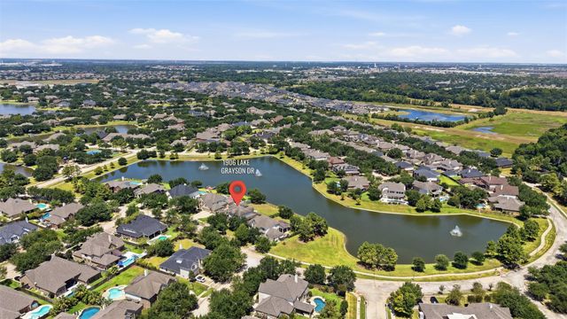 1906 Lake Grayson Drive, Katy, TX 77494