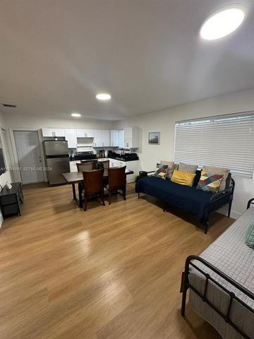 7460 NW 17th Ave, Miami, FL 33147
