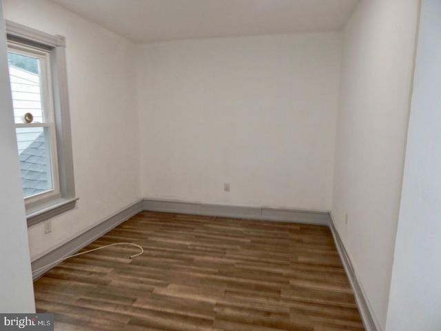 33 HIGH ST, Woodbury, NJ 08096