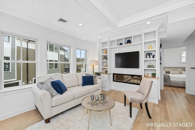 99 Sumner Street 1, Quincy, MA 02169