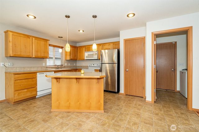 241 Parkside Loop, Napavine, WA 98565