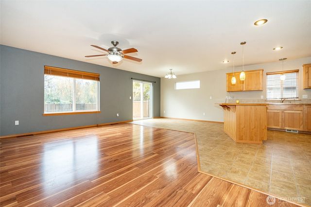 241 Parkside Loop, Napavine, WA 98565