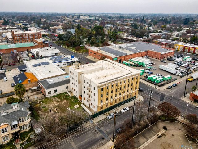 807 N El Dorado St, Stockton, CA 95202