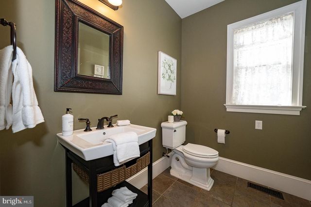1771 INDIAN RUN RD, Malvern, PA 19355