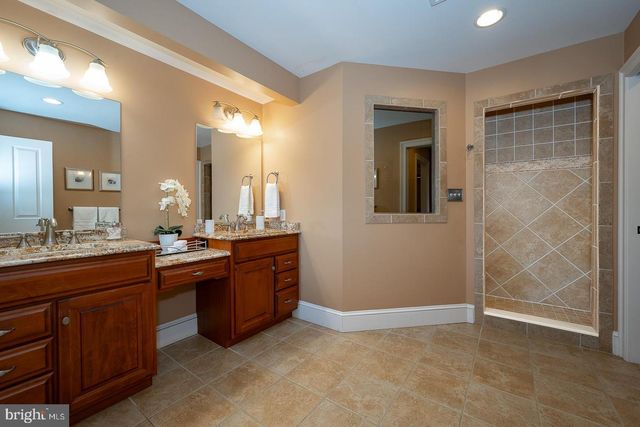 1771 INDIAN RUN RD, Malvern, PA 19355