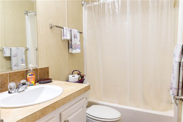 6171 98th Road, Sebastian, FL 32958