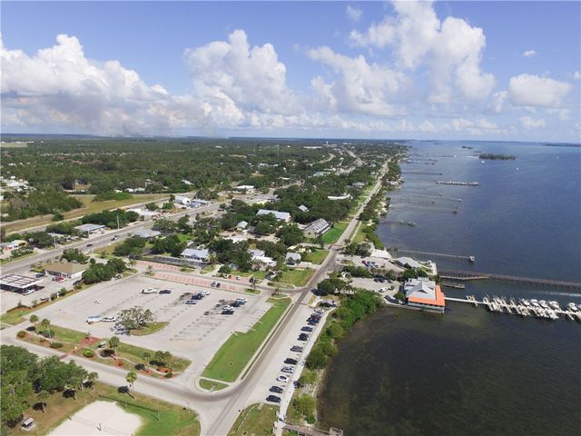 6171 98th Road, Sebastian, FL 32958