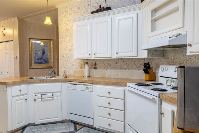 6171 98th Road, Sebastian, FL 32958