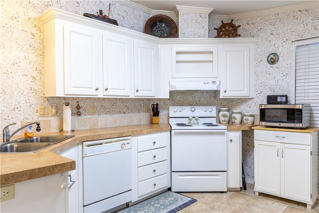 6171 98th Road, Sebastian, FL 32958