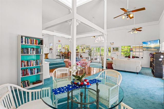 5326 LAKE ARROWHEAD TRAIL 7, Sarasota, FL 34231