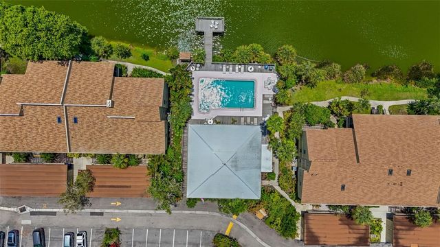 5326 LAKE ARROWHEAD TRAIL 7, Sarasota, FL 34231
