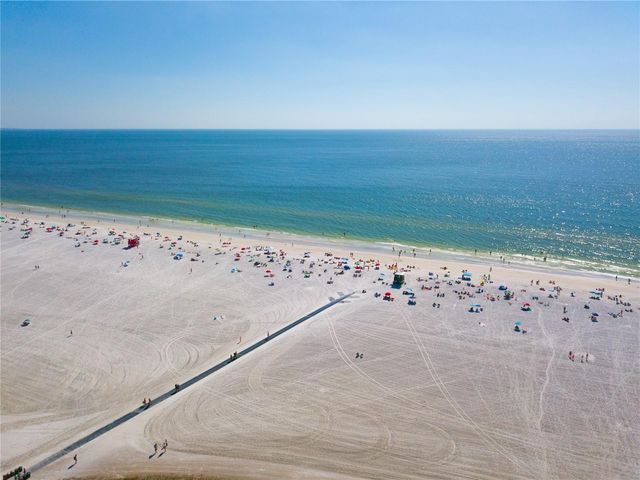5326 LAKE ARROWHEAD TRAIL 7, Sarasota, FL 34231