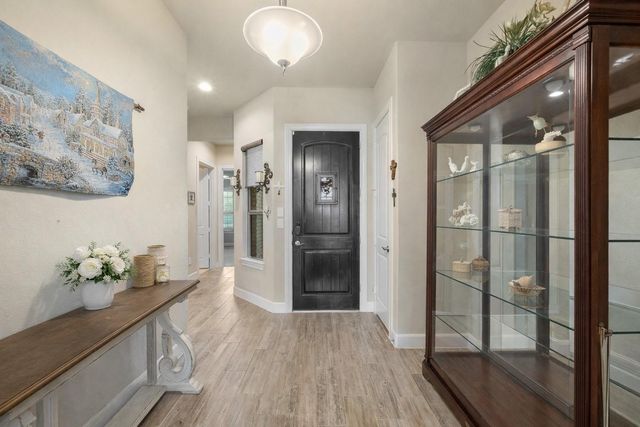 5634 Fountain Villas Way, Conroe, TX 77304