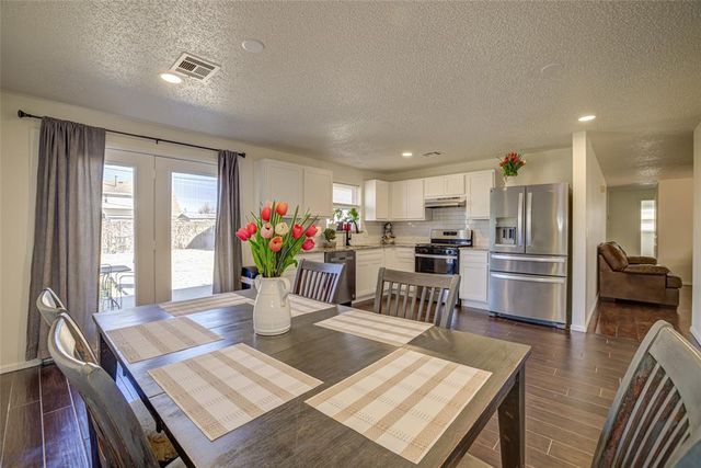 133 SW 14th Street, Moore, OK 73160