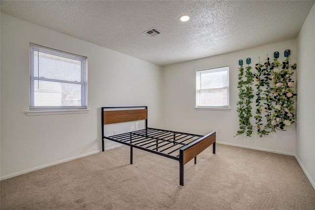 133 SW 14th Street, Moore, OK 73160