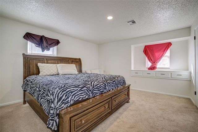 133 SW 14th Street, Moore, OK 73160