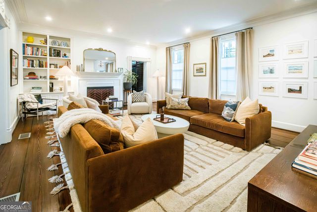 17 Price Street, Savannah, GA 31401