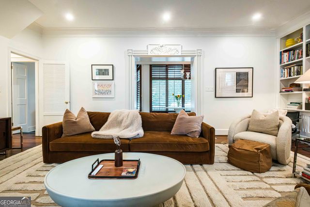 17 Price Street, Savannah, GA 31401