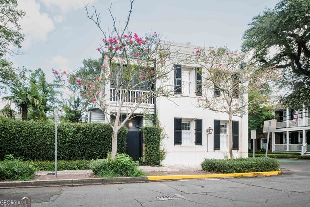 17 Price Street, Savannah, GA 31401