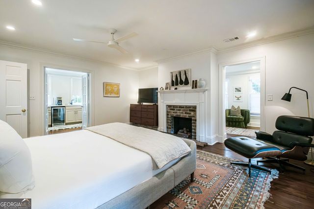 17 Price Street, Savannah, GA 31401