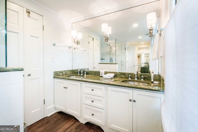 17 Price Street, Savannah, GA 31401