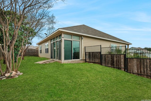 9002 Summit Lake, San Antonio, TX 78245