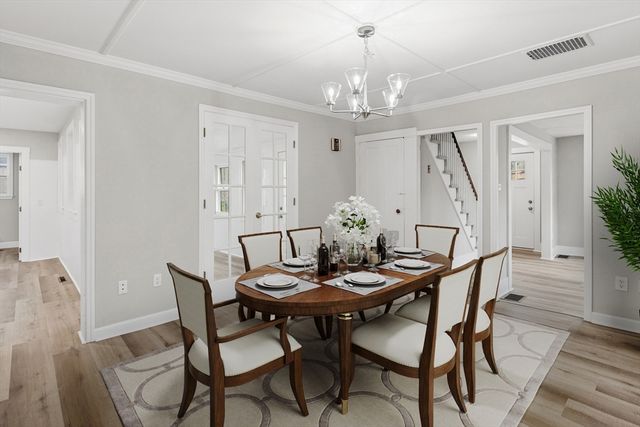 28 W Prescott St, Westford, MA 01886
