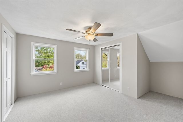 28 W Prescott St, Westford, MA 01886