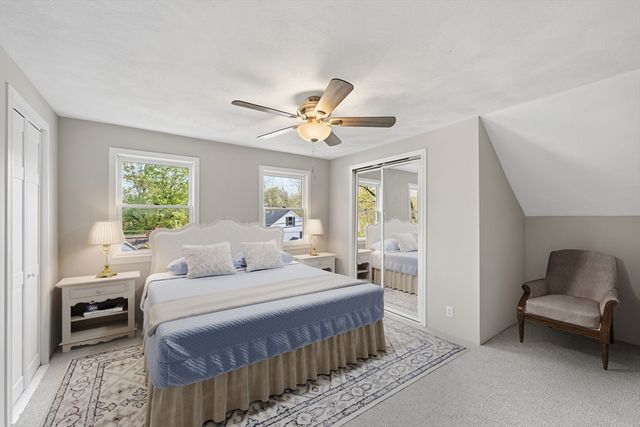 28 W Prescott St, Westford, MA 01886