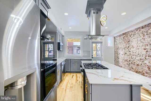 3825 FOSTER AVE, Baltimore, MD 21224