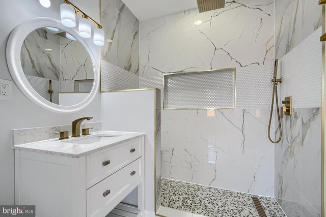 3825 FOSTER AVE, Baltimore, MD 21224