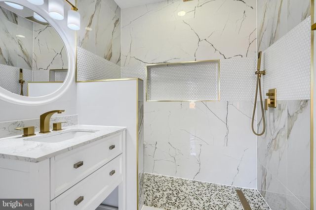 3825 FOSTER AVE, Baltimore, MD 21224