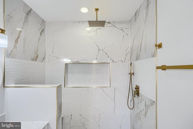 3825 FOSTER AVE, Baltimore, MD 21224