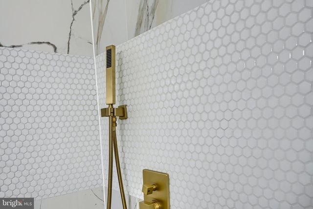 3825 FOSTER AVE, Baltimore, MD 21224