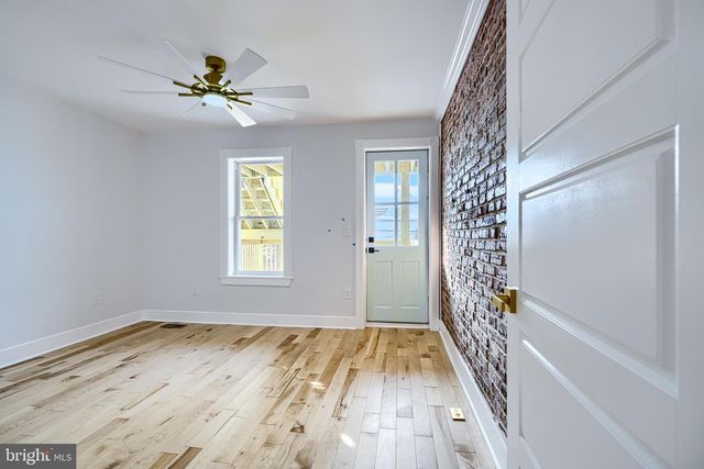 3825 FOSTER AVE, Baltimore, MD 21224