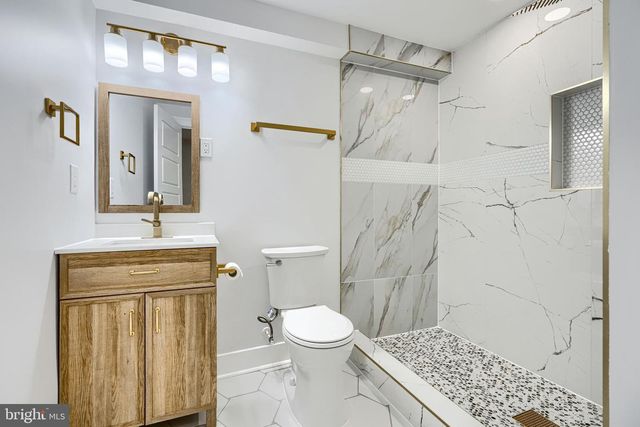 3825 FOSTER AVE, Baltimore, MD 21224