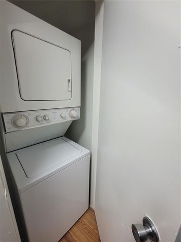 7250 W Greens Road 414, Houston, TX 77064