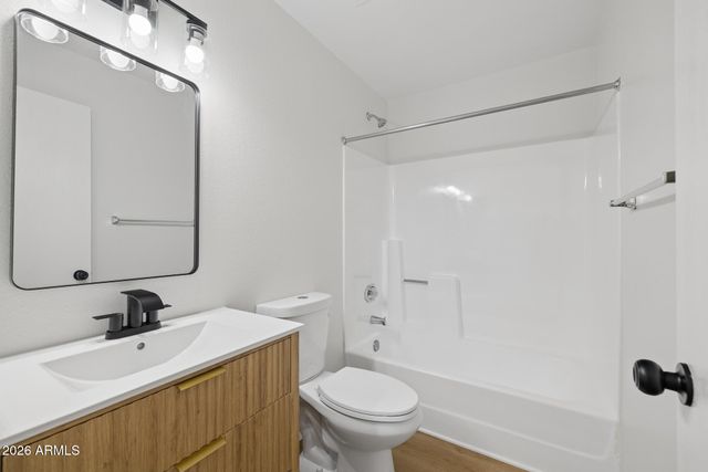 6701 S JENTILLY Lane, Tempe, AZ 85283