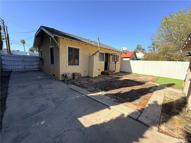 318 N Claudina, Anaheim, CA 92805